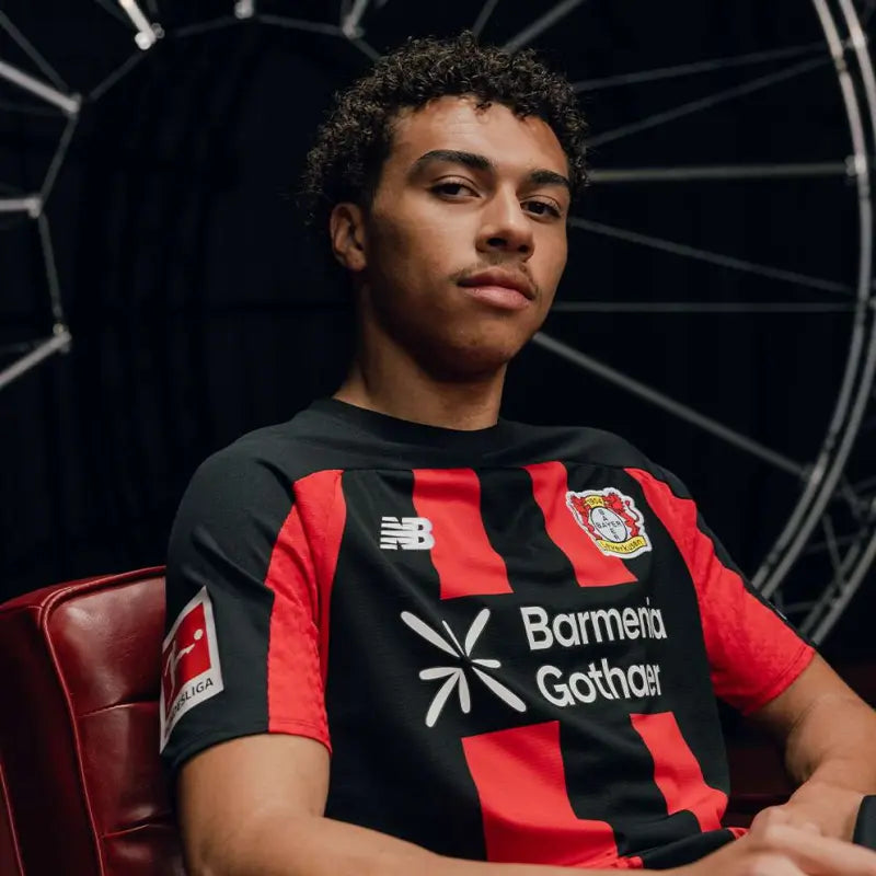 Bayer 04 Leverkusen Heimtrikot 2026/27 Fan-Version Ansicht 4
