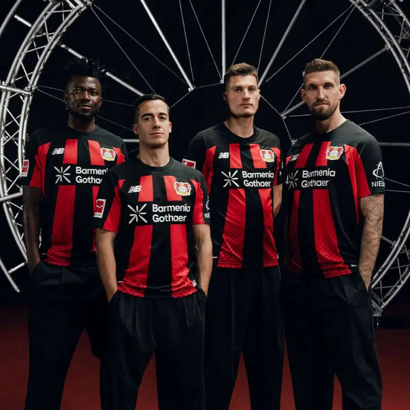 Bayer 04 Leverkusen Heimtrikot 2026/27 Fan-Version Ansicht 5